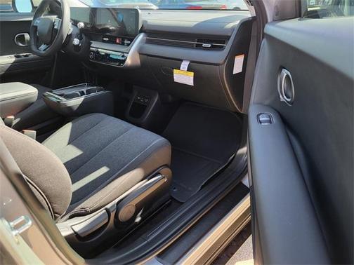 2026 Hyundai IONIQ 5 SE