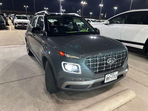 2024 Hyundai VENUE Limited