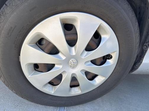 2014 Toyota Prius c Four