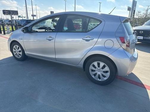 2014 Toyota Prius c Four