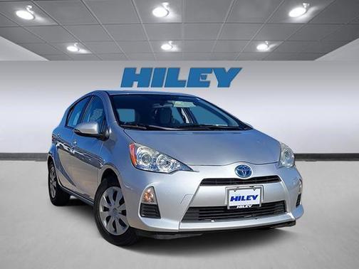 2014 Toyota Prius c Four