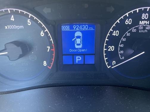 2012 Hyundai Genesis 3.8