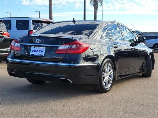 2012 Hyundai Genesis 3.8