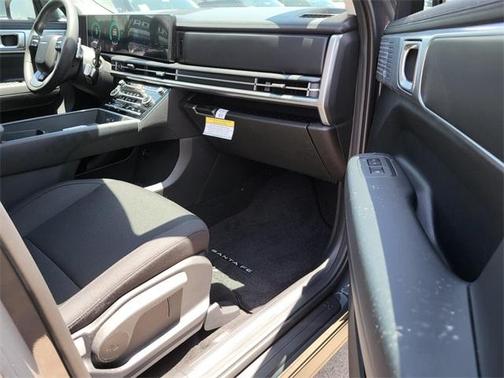 2025 Hyundai SANTA FE SE