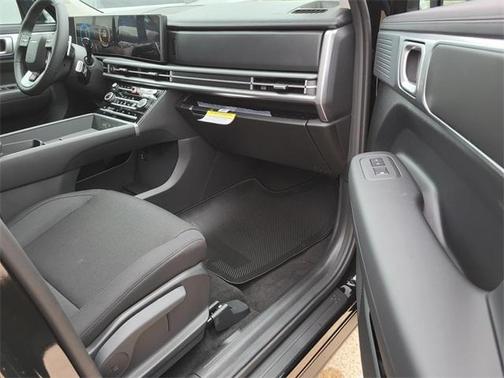2025 Hyundai SANTA FE SE