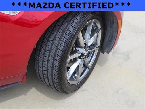 2022 Mazda MX-5 Miata RF Grand Touring