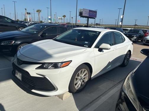 2021 Toyota Camry LE