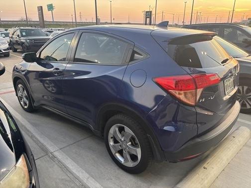 2017 Honda HR-V EX