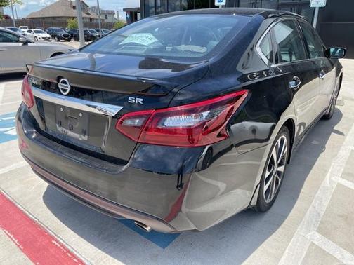 2017 Nissan Altima 2.5 SR