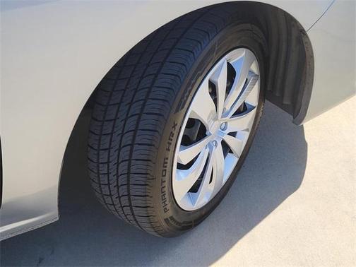 2019 Subaru Impreza 2.0i