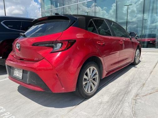 2023 Toyota Corolla Hatchback SE