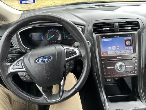 2019 Ford Fusion Hybrid Titanium
