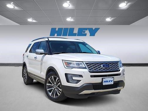 2017 Ford Explorer Platinum