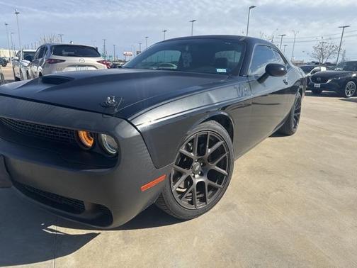 2017 Dodge Challenger R/T