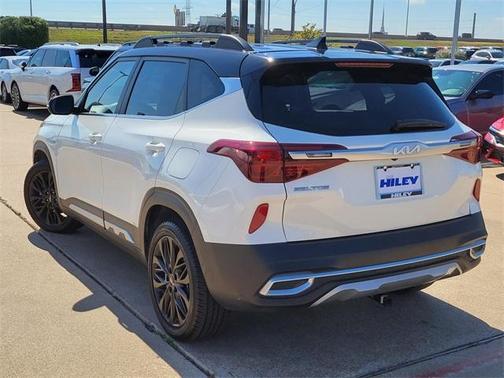 2022 Kia Seltos Nightfall