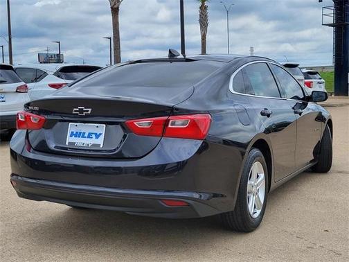 2022 Chevrolet Malibu 1LS