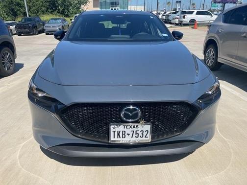 2024 Mazda Mazda3 Carbon Edition