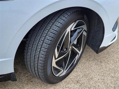 2025 Hyundai SONATA SEL Convenience