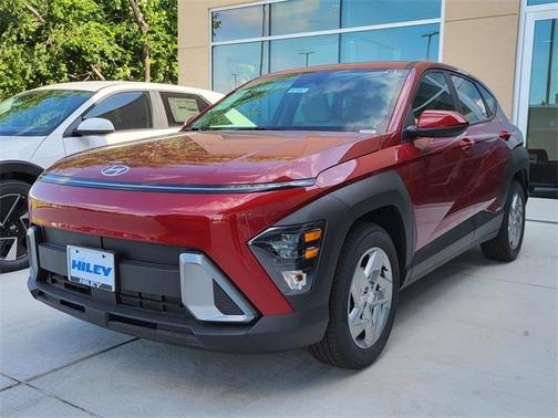 2025 Hyundai KONA SE