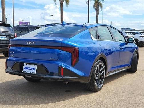 2025 Kia K4 GT-Line