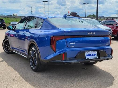 2025 Kia K4 GT-Line
