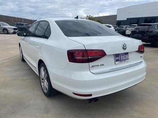 2017 Volkswagen Jetta 1.8T SEL