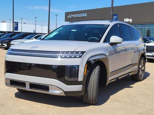 2026 Hyundai IONIQ 9 SEL