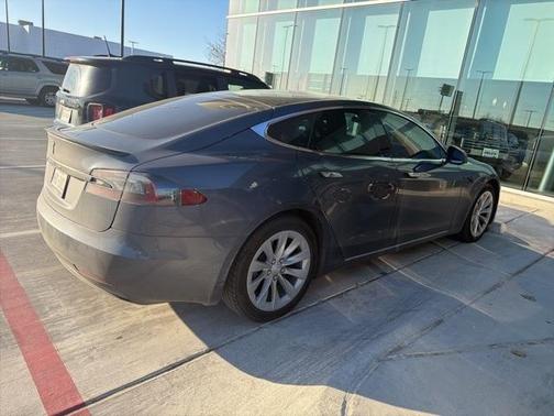 2017 Tesla Model S 75D