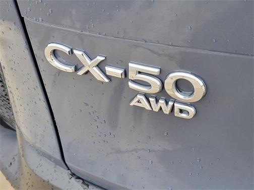2024 Mazda CX-50 2.5 S Preferred Package