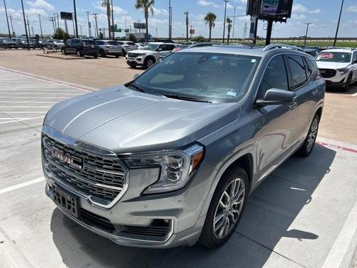 2023 GMC Terrain Denali