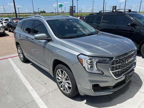 2023 GMC Terrain Denali