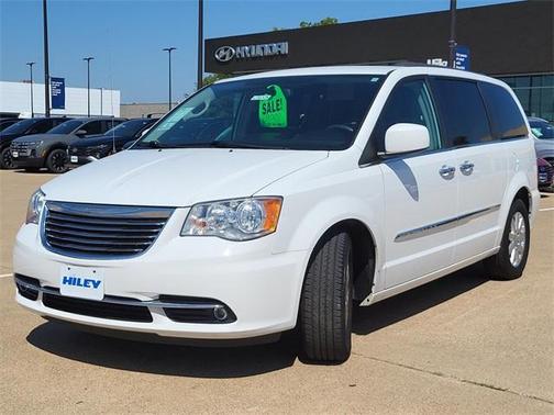 2015 Chrysler Town & Country Touring