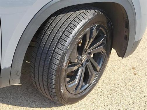 2020 Volkswagen Atlas Cross Sport 3.6L V6 SE w/Technology