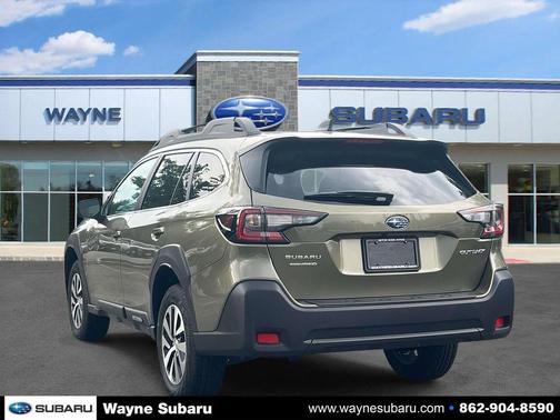 2025 Subaru Outback Premium