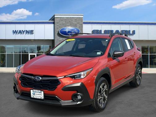 Sun Blaze Pearl 2025 Subaru Crosstrek Premium