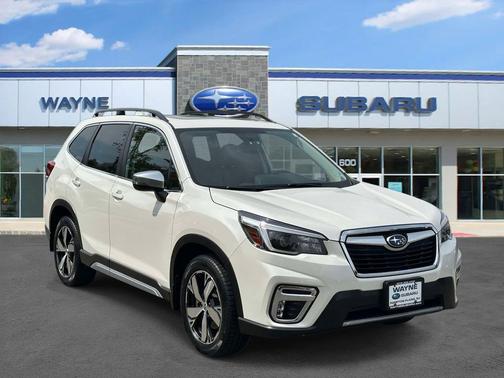 Crystal White Pearl 2021 Subaru Forester Touring
