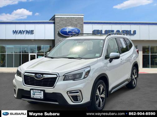 Crystal White Pearl 2021 Subaru Forester Touring