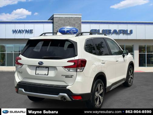 Crystal White Pearl 2021 Subaru Forester Touring