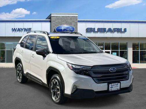 Crystal White Pearl 2025 Subaru Forester Premium