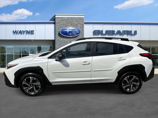 Crystal White Pearl 2025 Subaru Crosstrek Premium