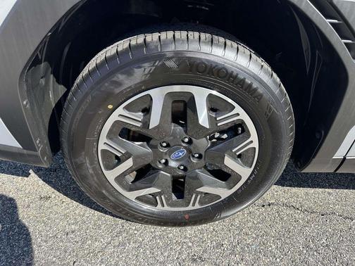 Riverrock Green 2025 Subaru Forester Premium