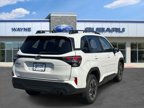 Crystal White Pearl 2025 Subaru Forester Premium