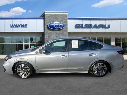2023 Subaru Legacy 