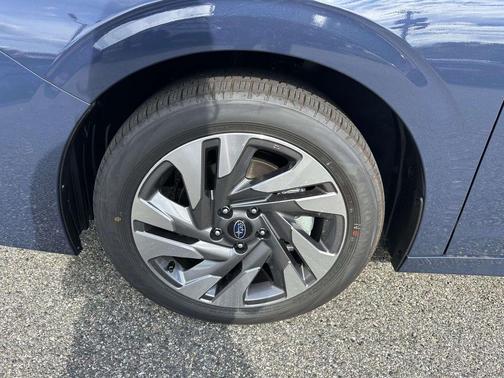 2025 Subaru Legacy Touring XT