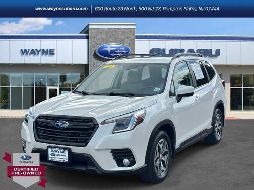 Crystal White Pearl 2023 Subaru Forester Premium
