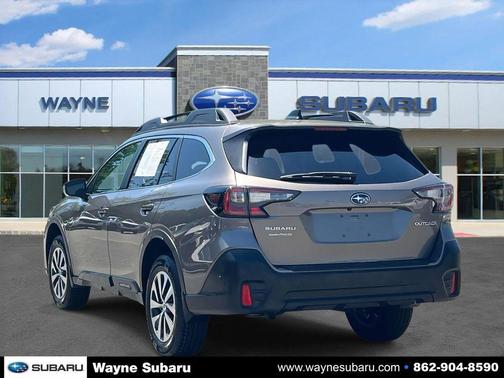 2022 Subaru Outback Premium