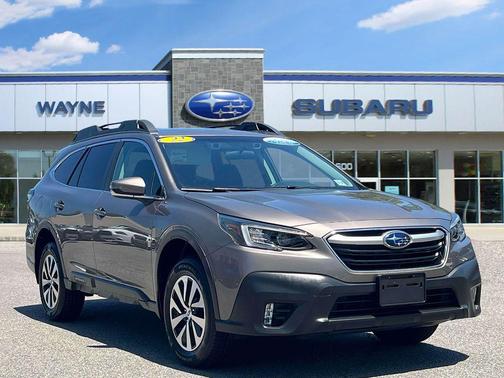 2022 Subaru Outback Premium