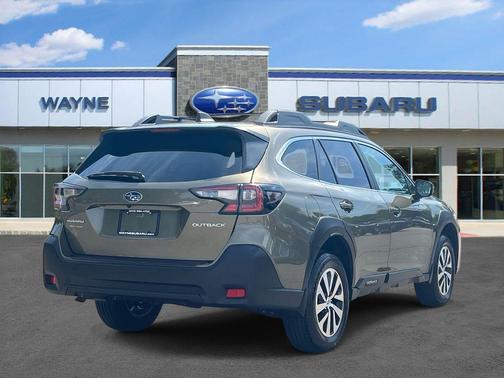 2025 Subaru Outback Premium
