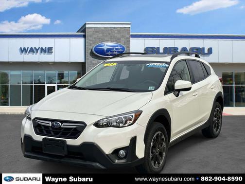 Crystal White Pearl 2023 Subaru Crosstrek