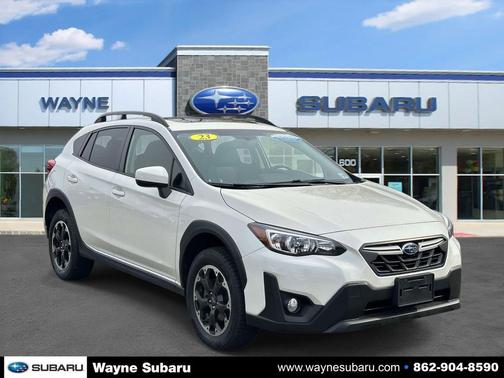 Crystal White Pearl 2023 Subaru Crosstrek